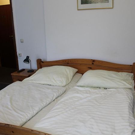 Pension Locarno Mnichov Pokoj fotografie