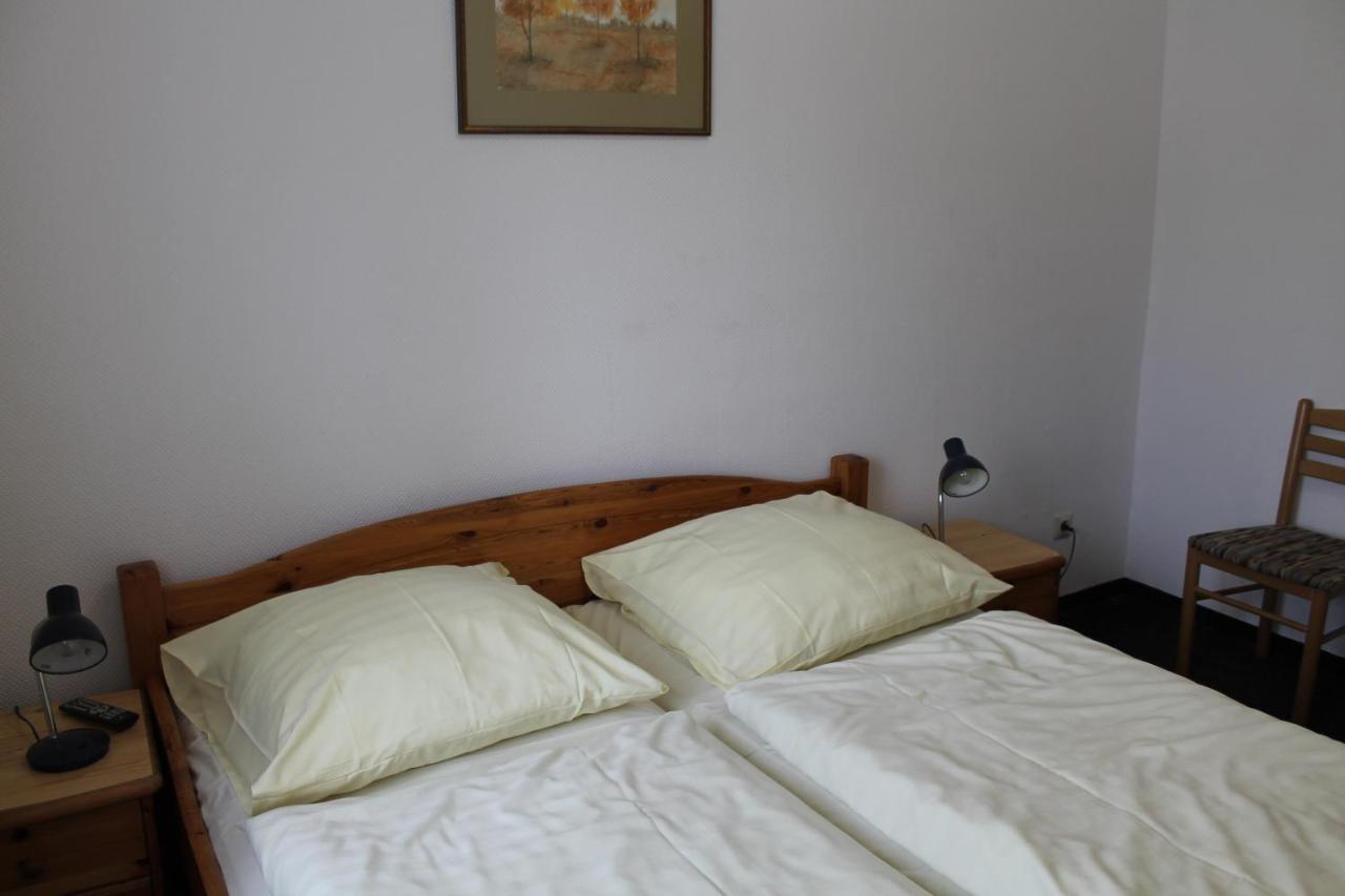Pension Locarno Mnichov Pokoj fotografie